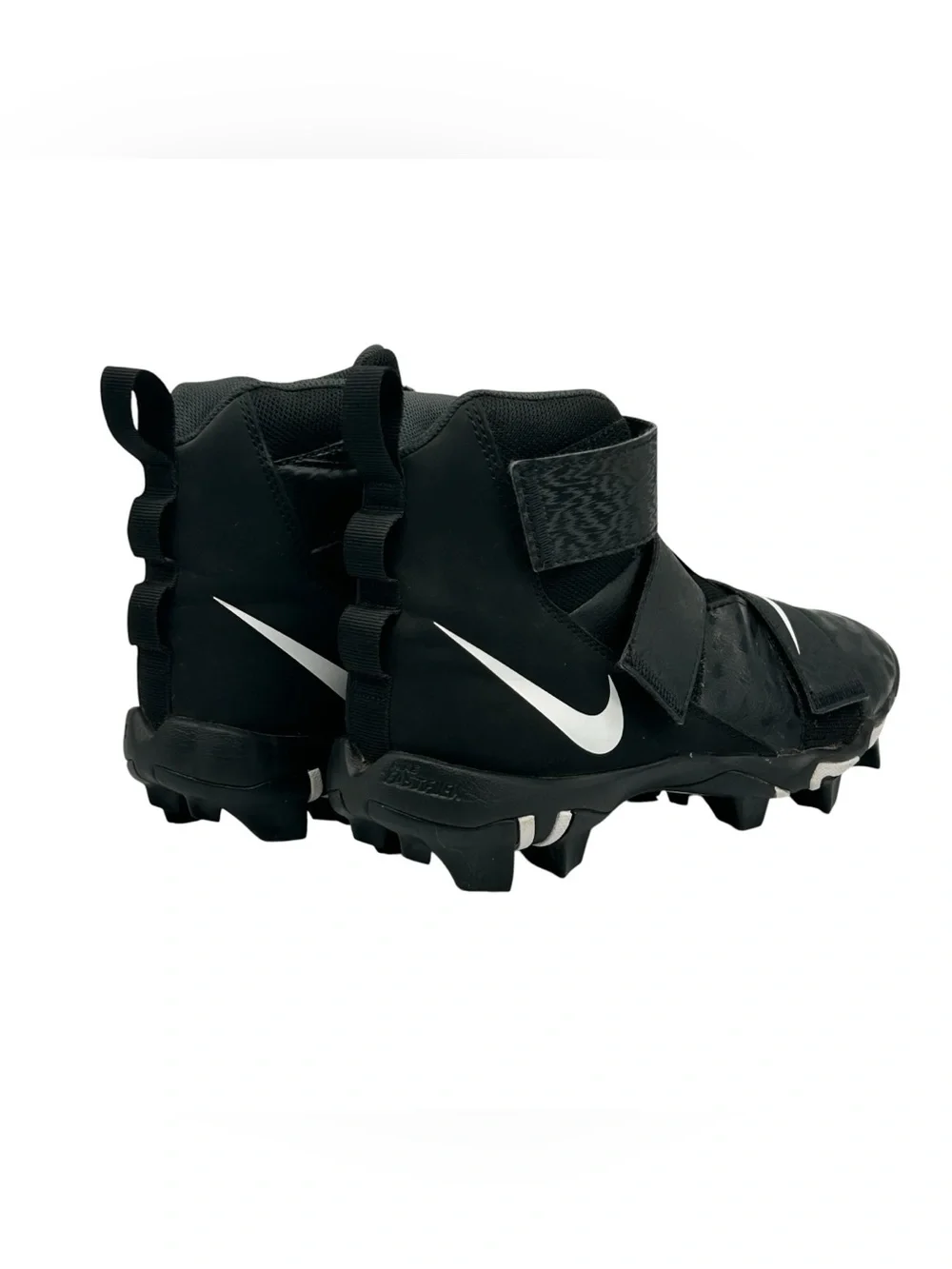 Nike Force Savage Shark 2 Mens Youth Size 6Y Football Cleats